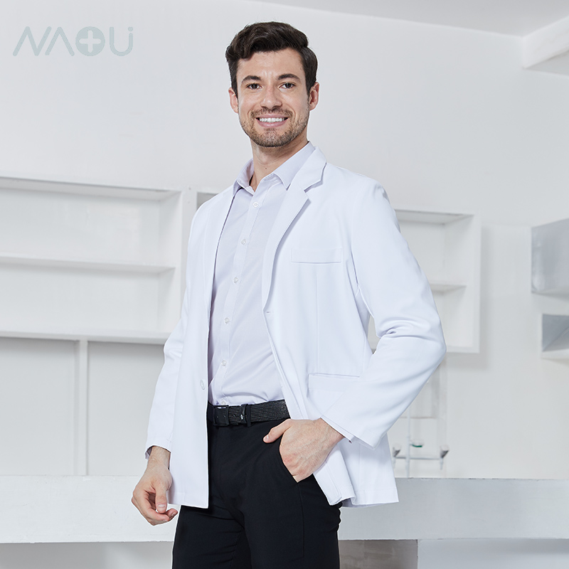 Im Angebot: Arztuniformen, Uni – Medical Lab Center Bewertung und Preis